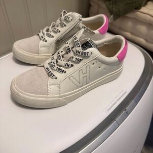 Vintage Havana Kids Sneakers in White and Pink